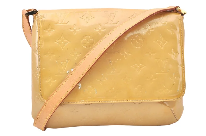 Auth Louis Vuitton Vernis Thompson Street Shoulder Bag Yellow M91008 LV 6206K