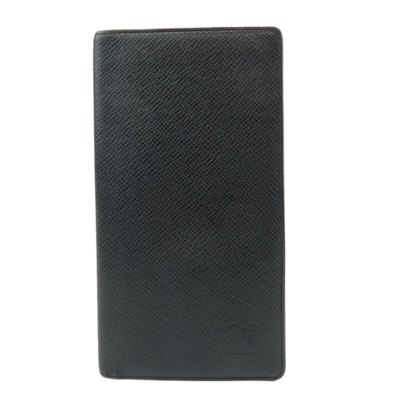 Louis Vuitton Taiga Porto Valeur Carte Credit Wallet M30392