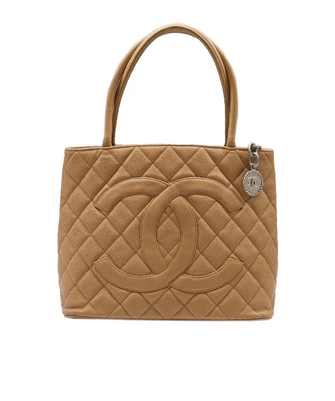 Chanel Vintage Medallion Tote Beige Caviar Matte SHW DXBA0031